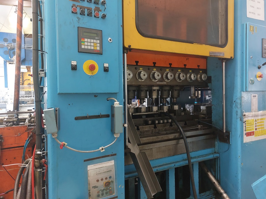 Pressa ZANI 300 ton completa di linea alimentazione  in vendita - foto 8